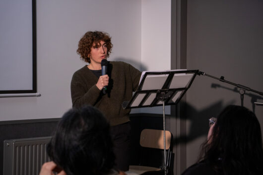 23 mars - ParisDOC - First Contact © Laurie de Andrade