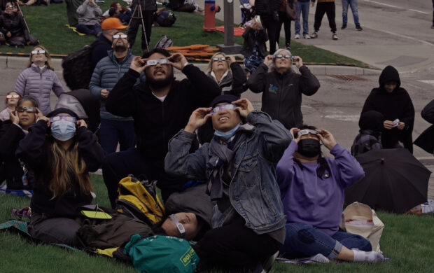 Image issue du film One Equal Light