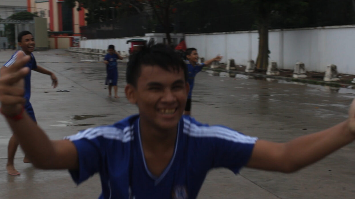 © Kavich Neang, ANTI-ARCHIVE