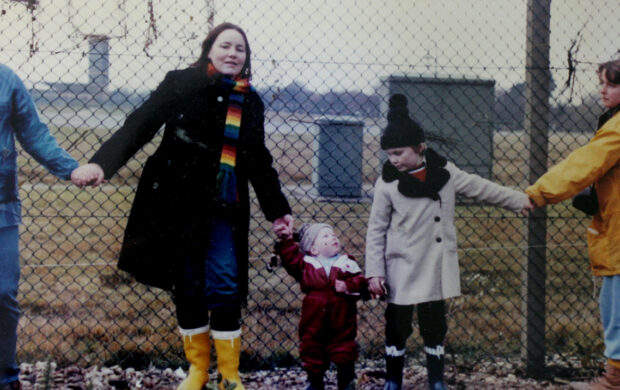 Image issue du film Carry Greenham Home