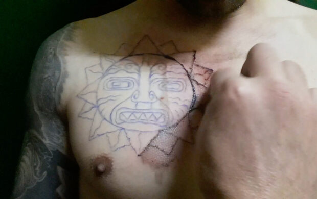 Image issue du film Love Is