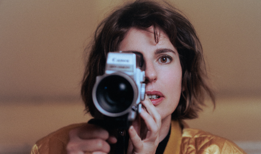 Rebecca Digne, MARIA A PIEDI NUDI © Léa Rener